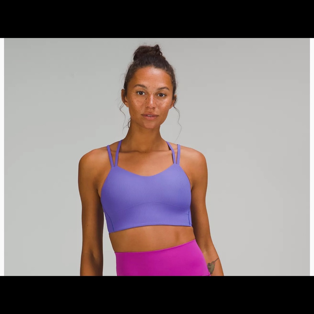 Lululemon sports bra
